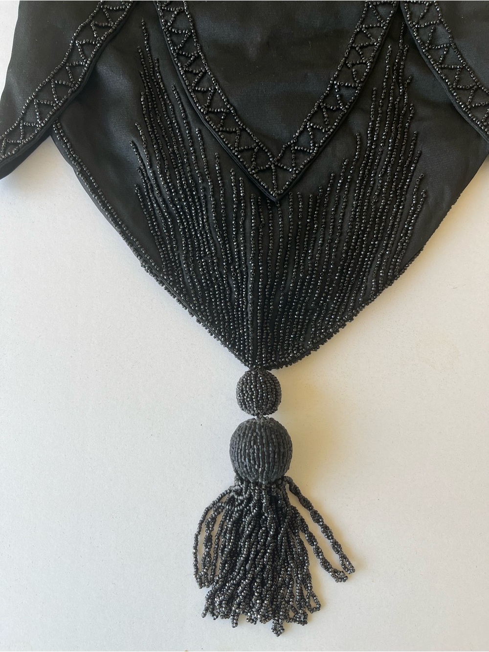 Vintage 1920s Black Beaded Drawstring Reticule Purse Tassel Evening Bag Taffeta - Picture 2 of 14